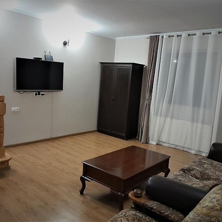 Holiday Home 博尔若米 外观 照片